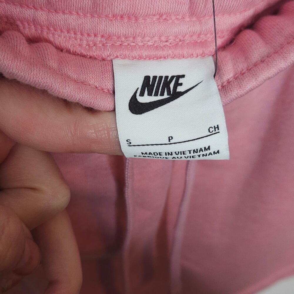 Nike Women's sportswear Club Fleece Skirt Mini Skirt in Soft Pink NWT - Picture 9 of 13